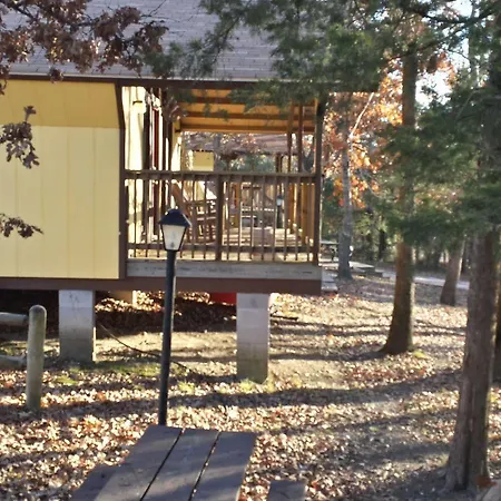Golden Arrow Resort